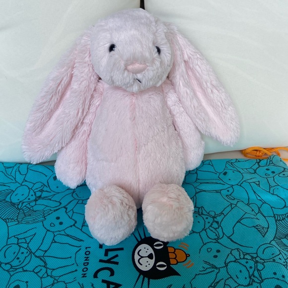 FLASH SALE❗️NWT Jellycat Bashful Pink Bunny - Picture 2 of 6